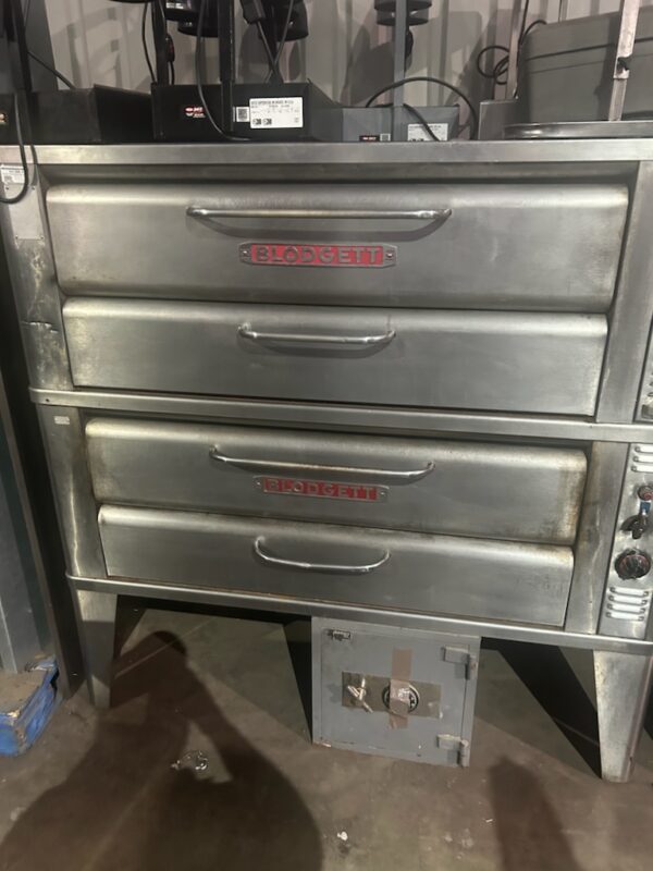 Used Blodgett Gas Double Stack Oven M#961