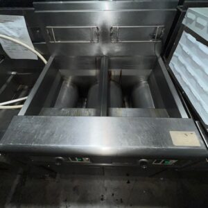 Used Frymaster Fryer M#FPP245ESC